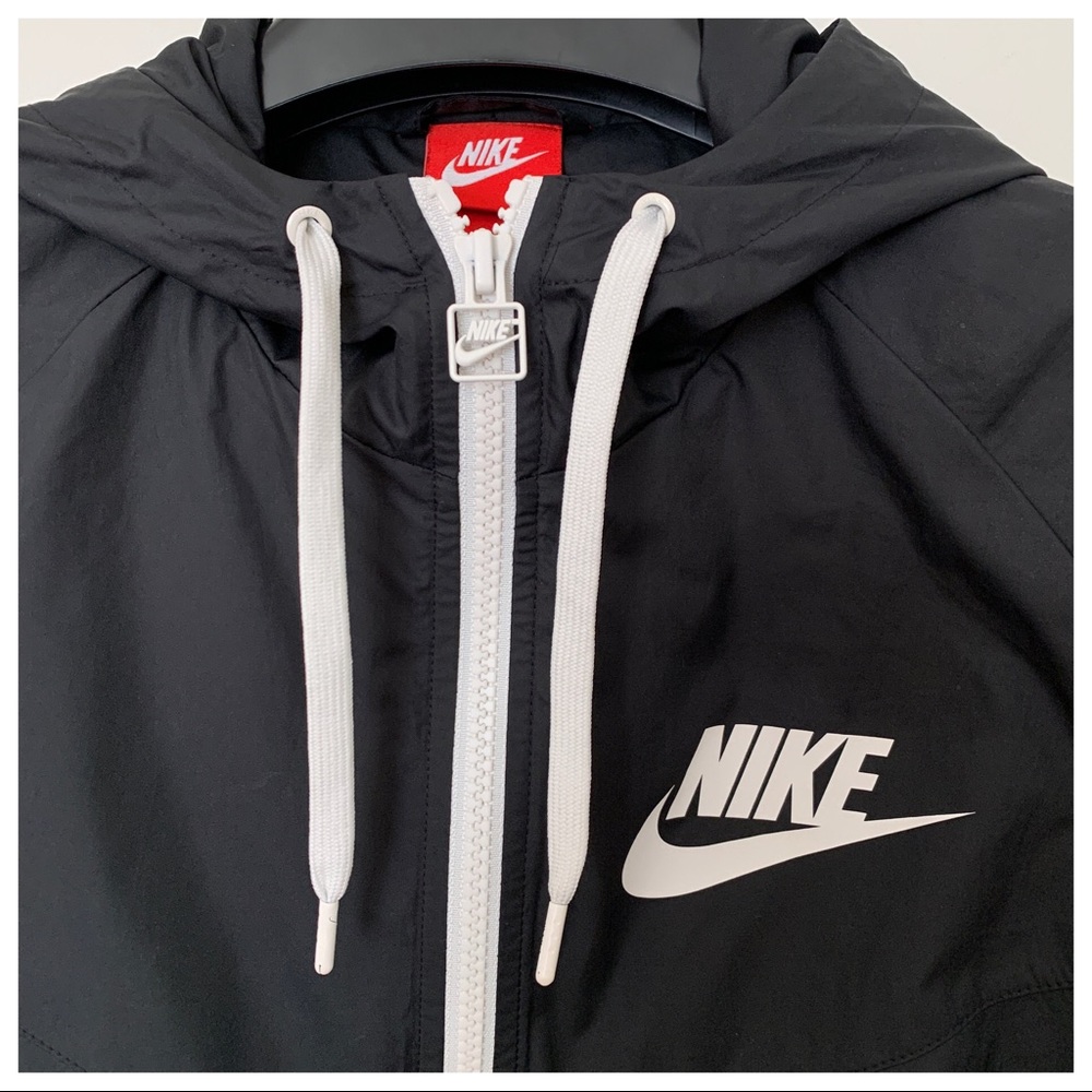 Nike Windrunner Jacket - image 2